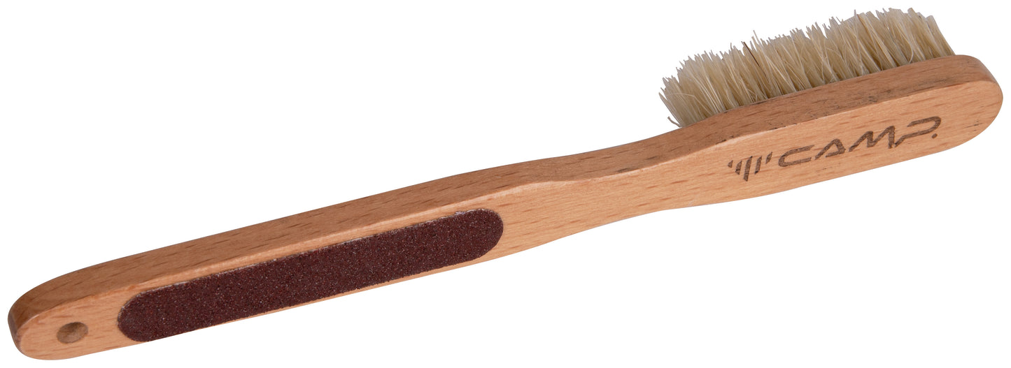 Climbing Brush